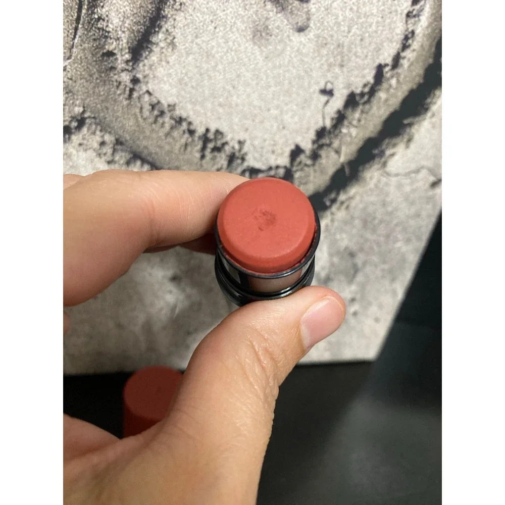 NUDESTIX Dirty 30 Blush stick Glamzilla Nudies Matte Lux